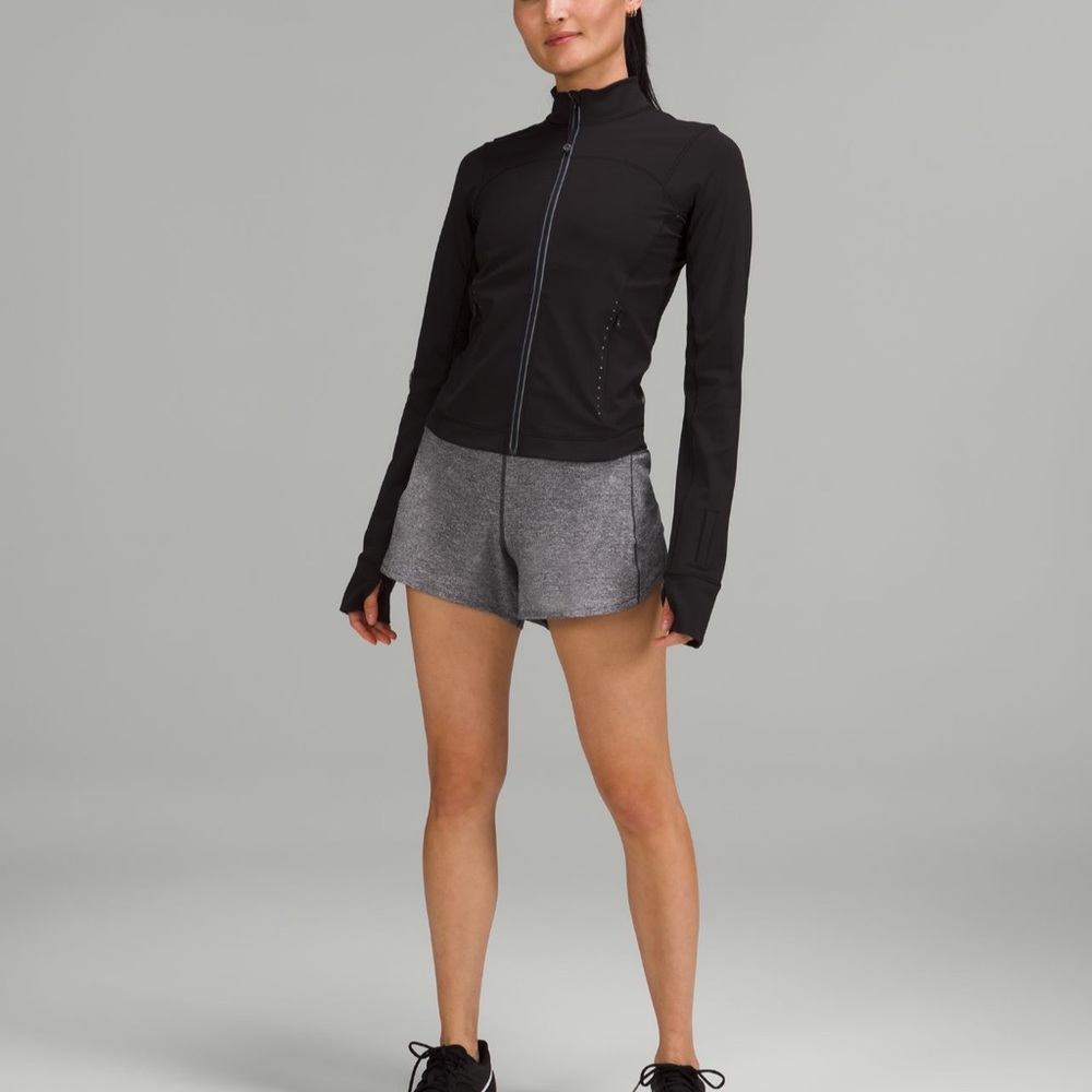 Lululemon Speed Up High-Rise Lines Short 4”
